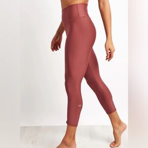 ALO Yoga Women's High-Waist Airlift 7/8 Leggings in Rust - Size: Small